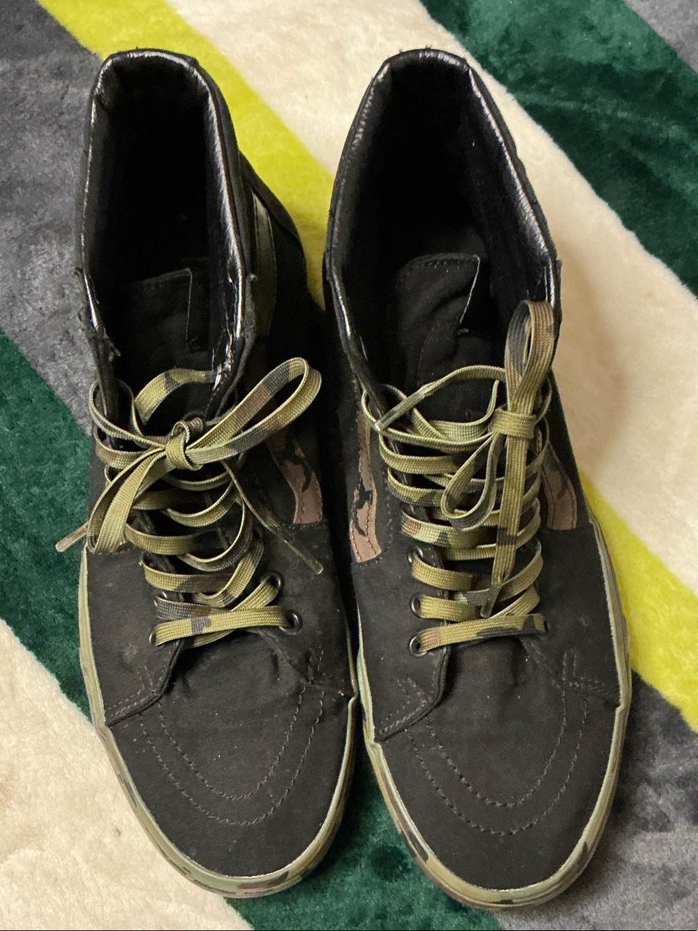 Vans Men Black High-Top Sneakers with Olive Camouflage Trim Size 11 - Picture 6 of 16